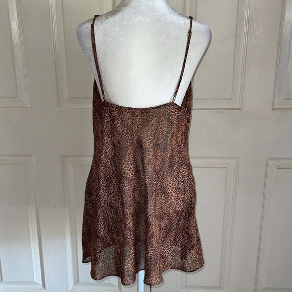 Victoria’s Secret Animal Print V Neck Chemise - Picture 3 of 6